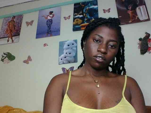Slutybitch1 webcam