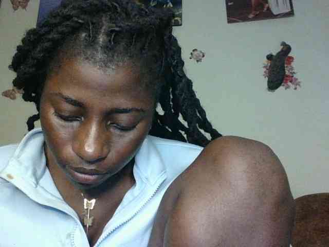 Slutybitch1 webcam