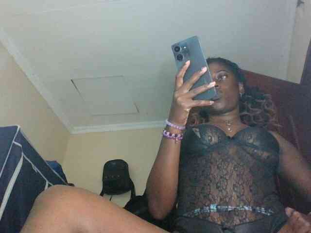 Slutybitch1 webcam