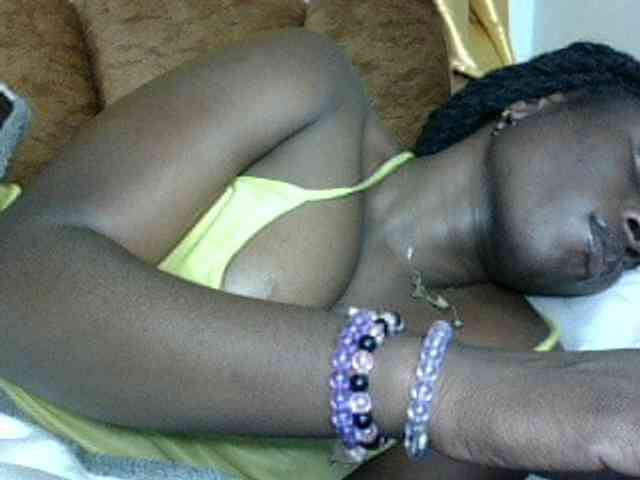 Slutybitch1 webcam