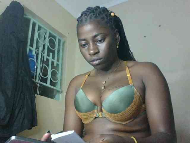 Slutybitch1 webcam