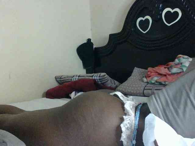 Slutybitch1 webcam