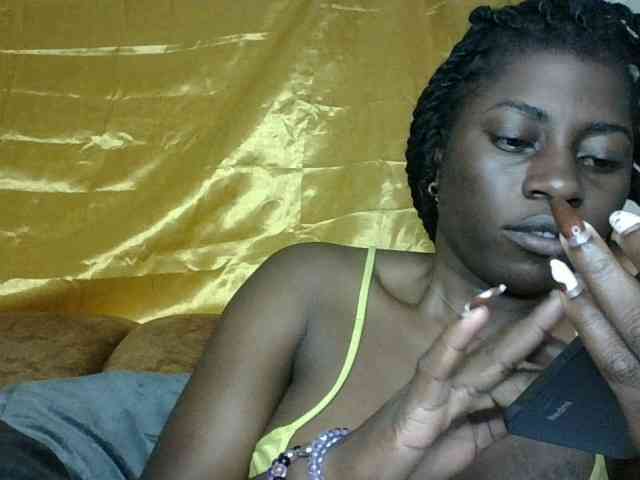Slutybitch1 webcam