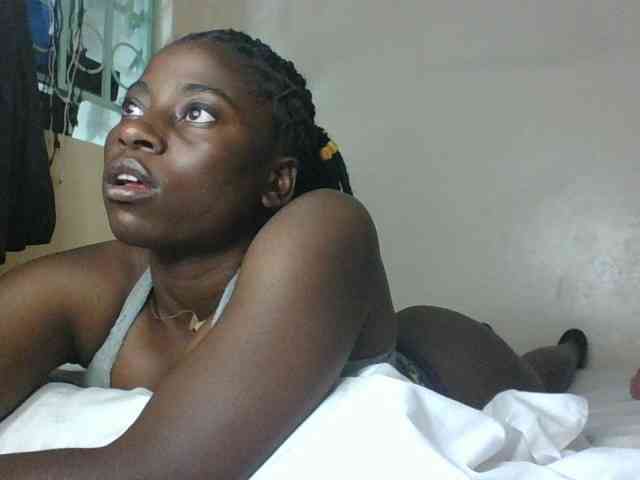 Slutybitch1 webcam
