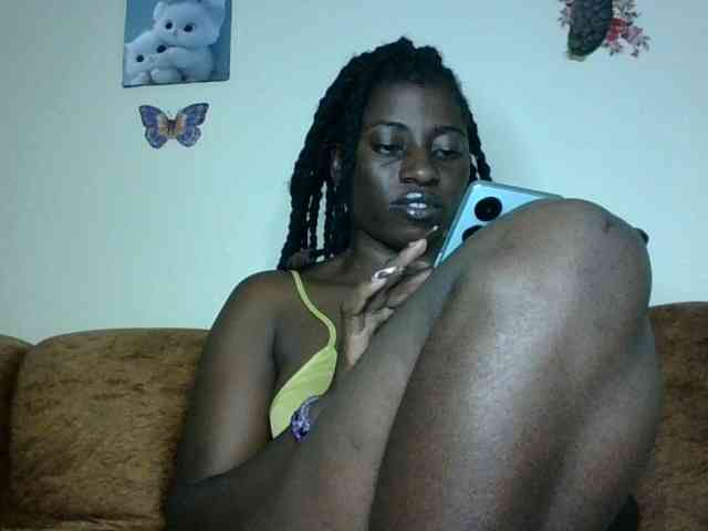Slutybitch1 webcam