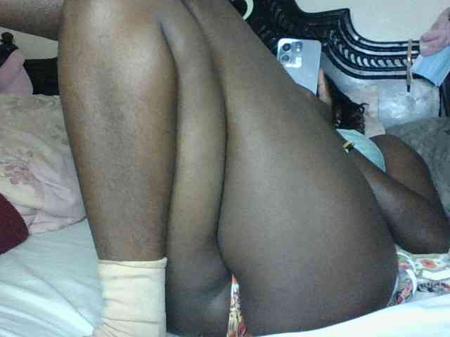Slutybitch1 webcam