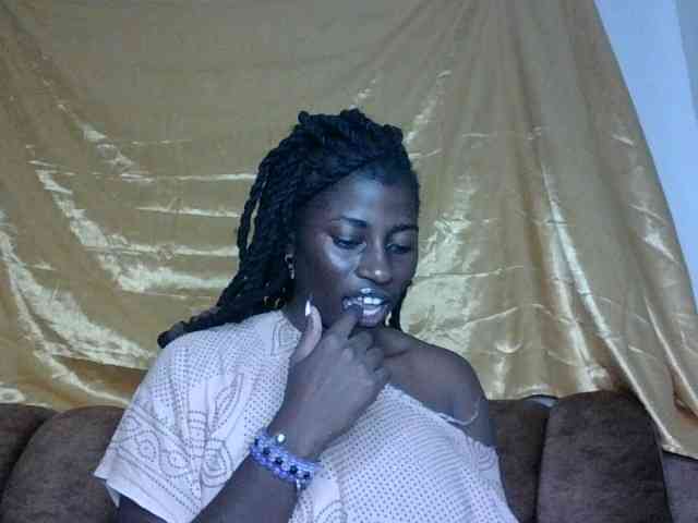 Slutybitch1 webcam