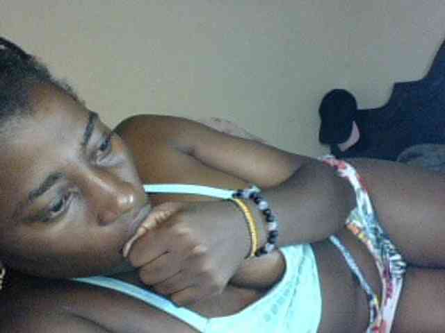 Slutybitch1 webcam