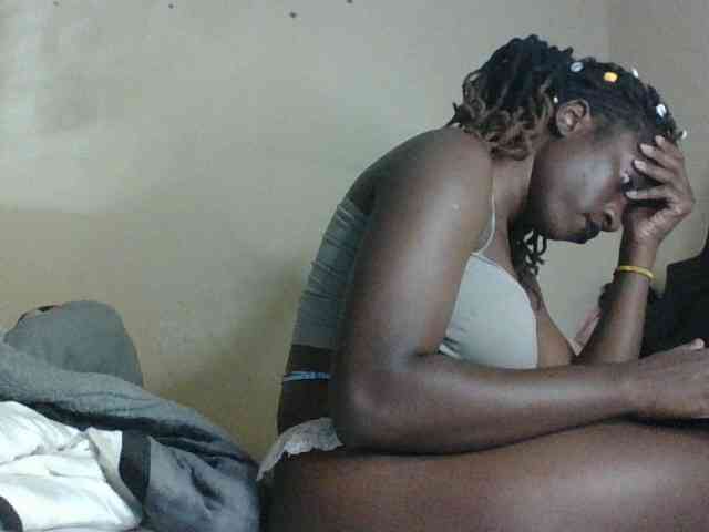 Slutybitch1 webcam