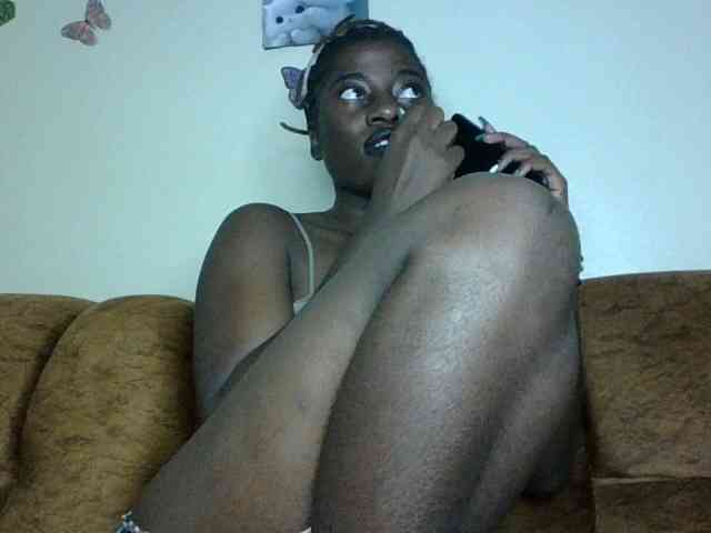 Slutybitch1 webcam