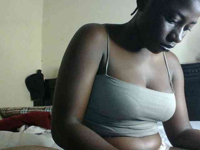 Slutybitch1 webcam