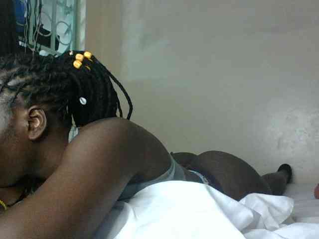 Slutybitch1 webcam