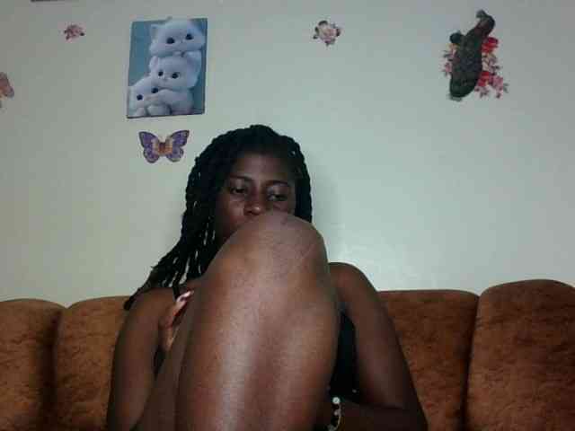 Slutybitch1 webcam