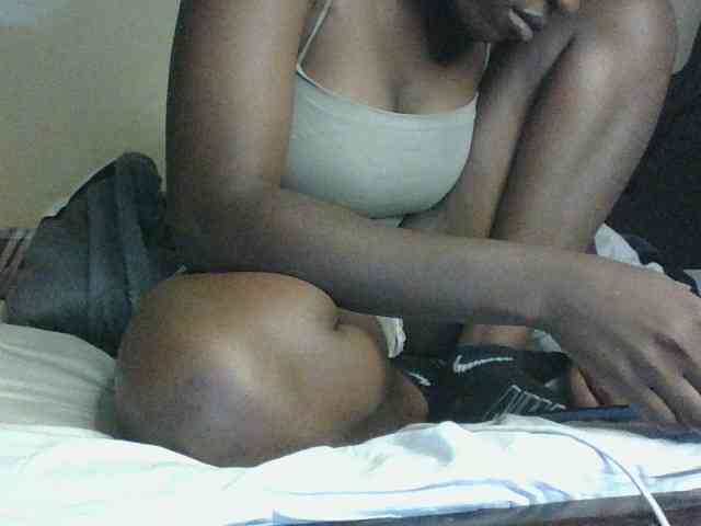 Slutybitch1 webcam