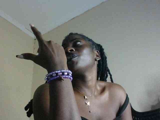 Slutybitch1 webcam