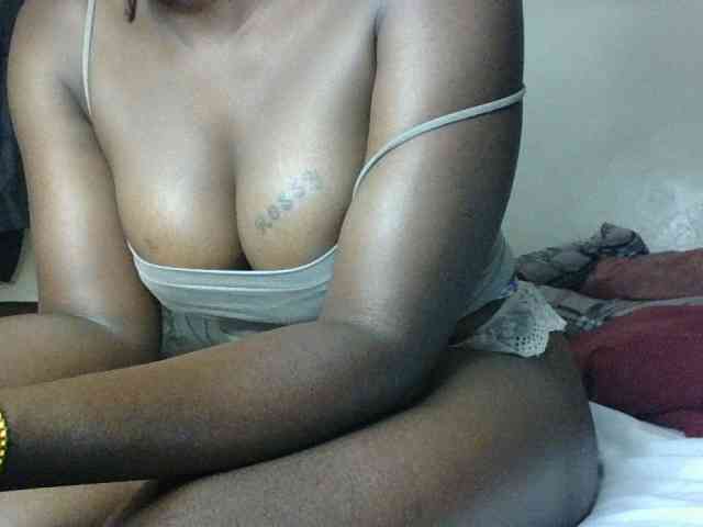 Slutybitch1 webcam