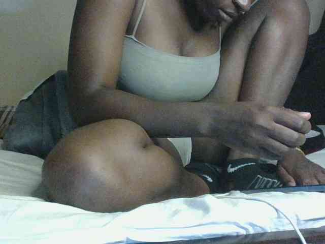 Slutybitch1 webcam