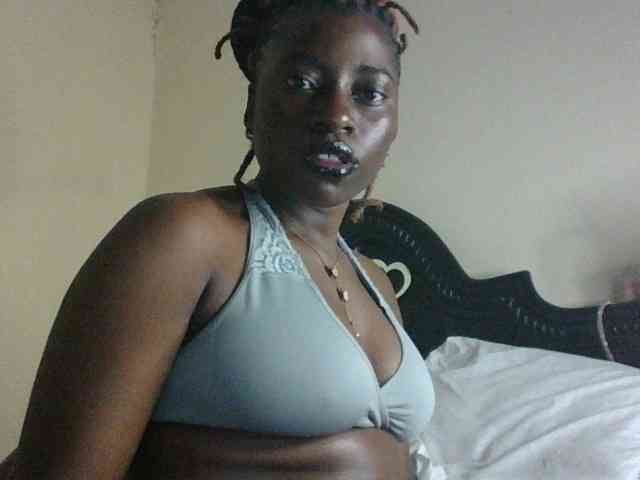 Slutybitch1 webcam