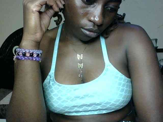 Slutybitch1 webcam