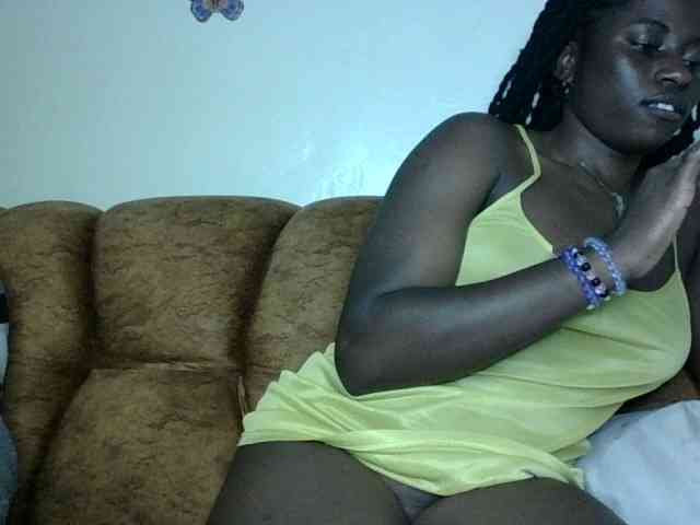 Slutybitch1 webcam