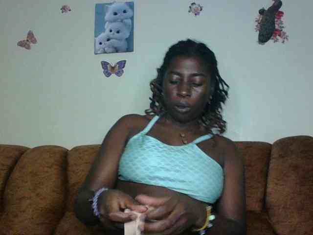 Slutybitch1 webcam