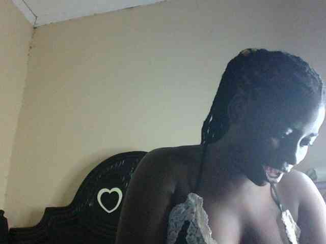 Slutybitch1 webcam