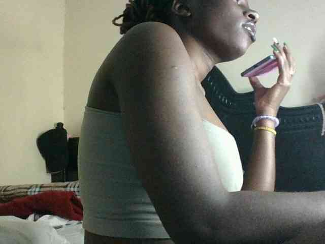Slutybitch1 webcam