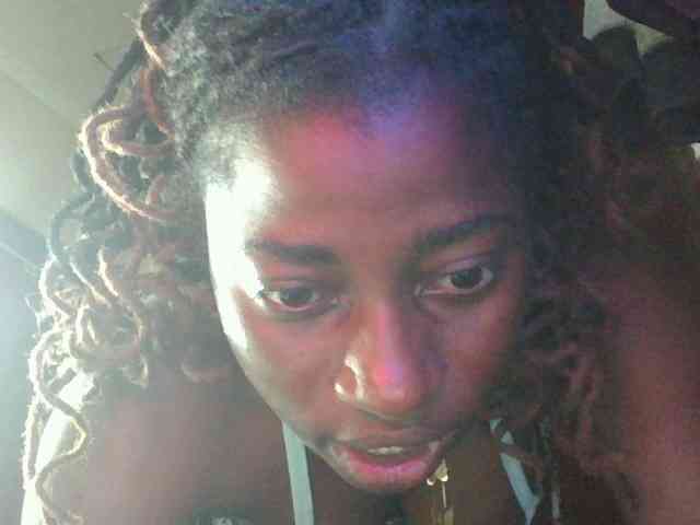 Slutybitch1 webcam