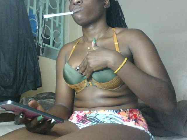 Slutybitch1 webcam