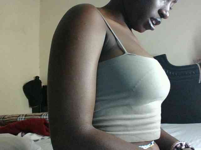 Slutybitch1 webcam