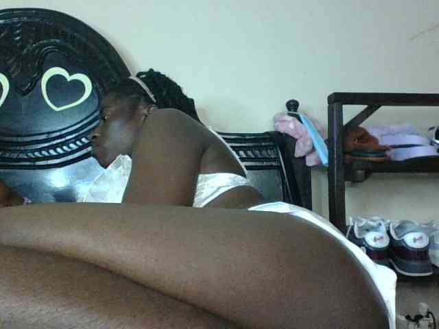 Slutybitch1 webcam