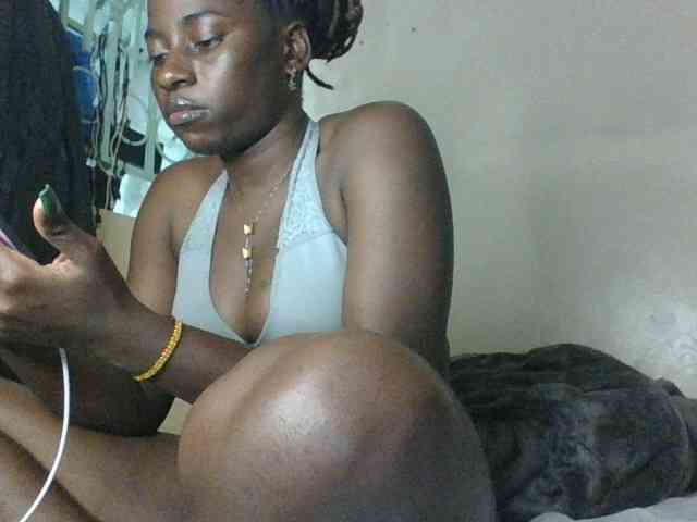 Slutybitch1 webcam