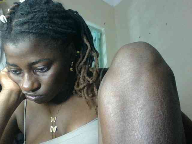 Slutybitch1 webcam
