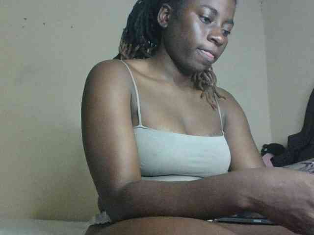 Slutybitch1 webcam
