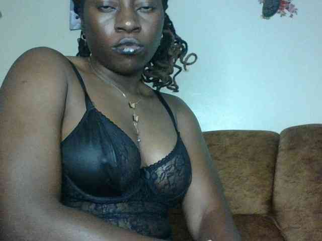 Slutybitch1 webcam