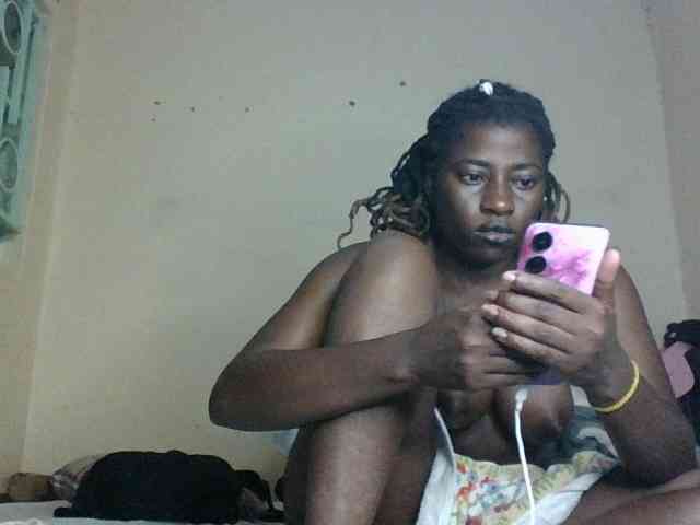 Slutybitch1 webcam