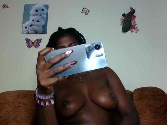 Slutybitch1 webcam