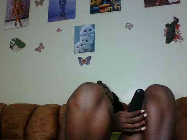 Slutybitch1 webcam