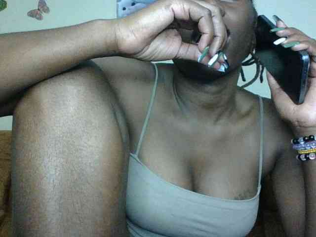 Slutybitch1 webcam