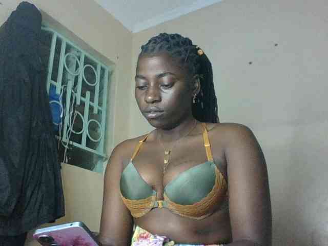 Slutybitch1 webcam