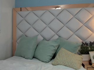 crystalstonee1