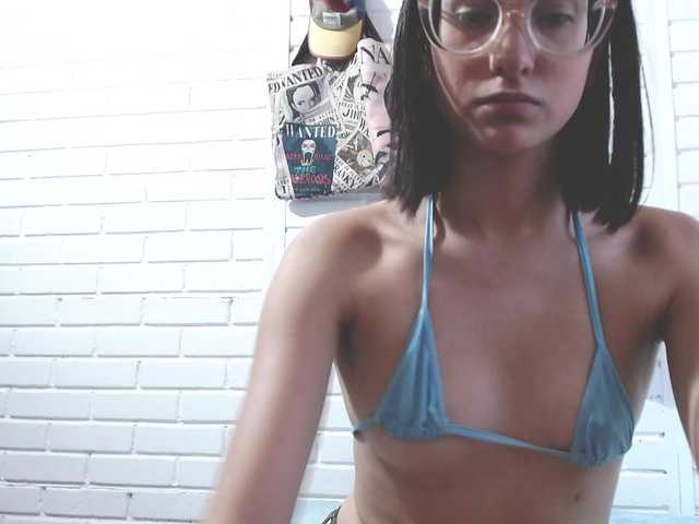 crystalstonee1