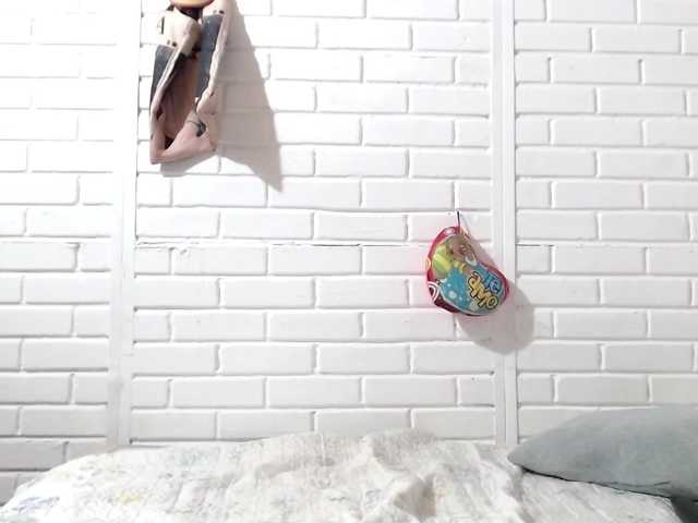 crystalstonee1