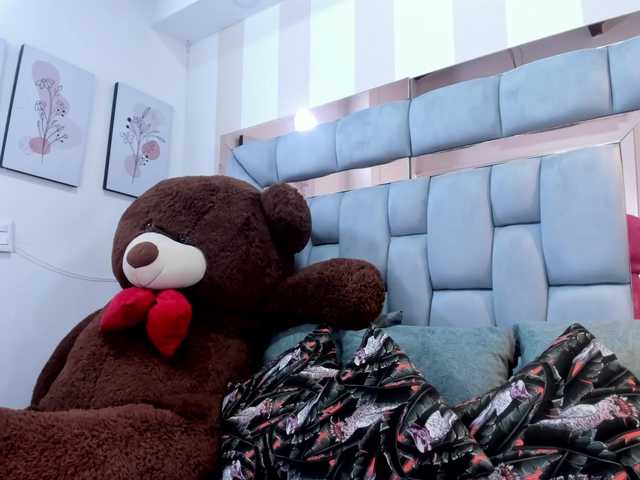 crystalstonee1 live cam on BongaCams