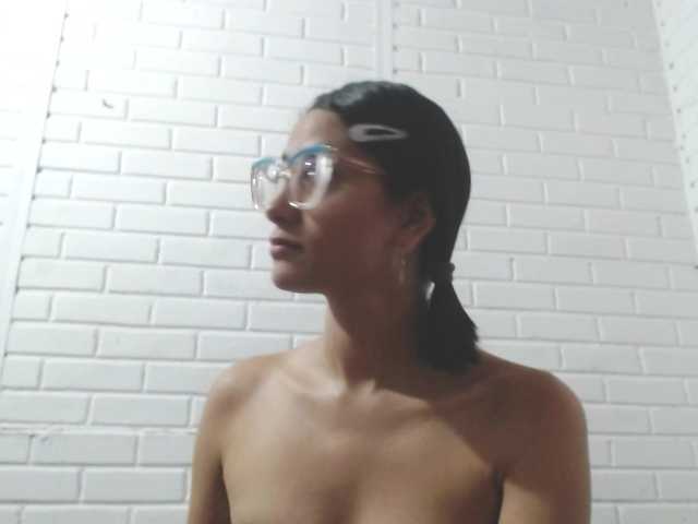 crystalstonee1