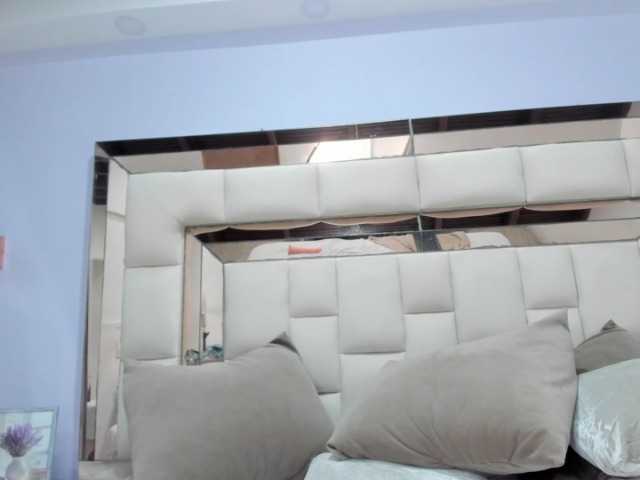crystalstonee1