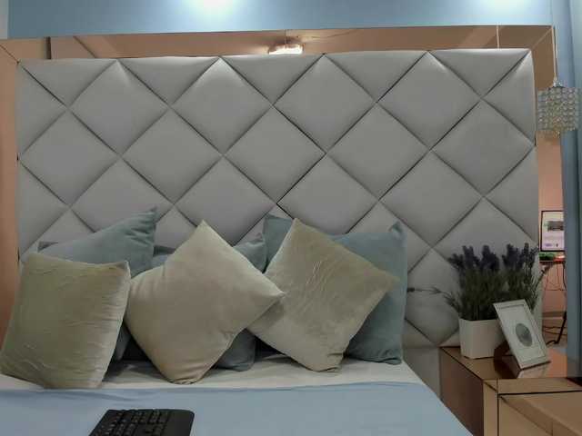 crystalstonee1