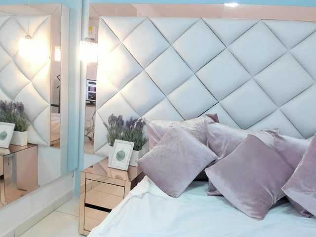 crystalstonee1