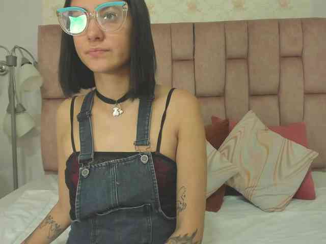 crystalstonee1