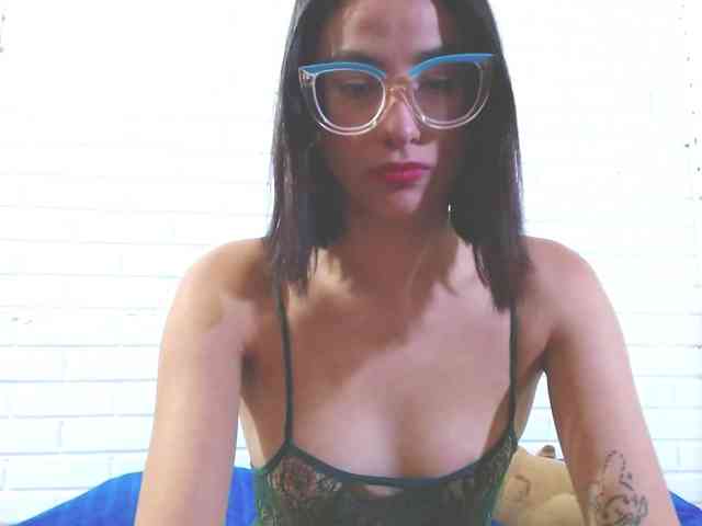crystalstonee1 webcam